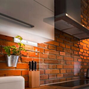 LAMPA LED PODSZAFKOWA Z CZUJNIKAMI LL800 - obrazek 4