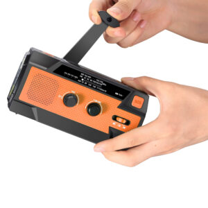 RADIO SOLARNE Z POWERBANKIEM I DYNAMO 4000mAh 090P - obrazek 4